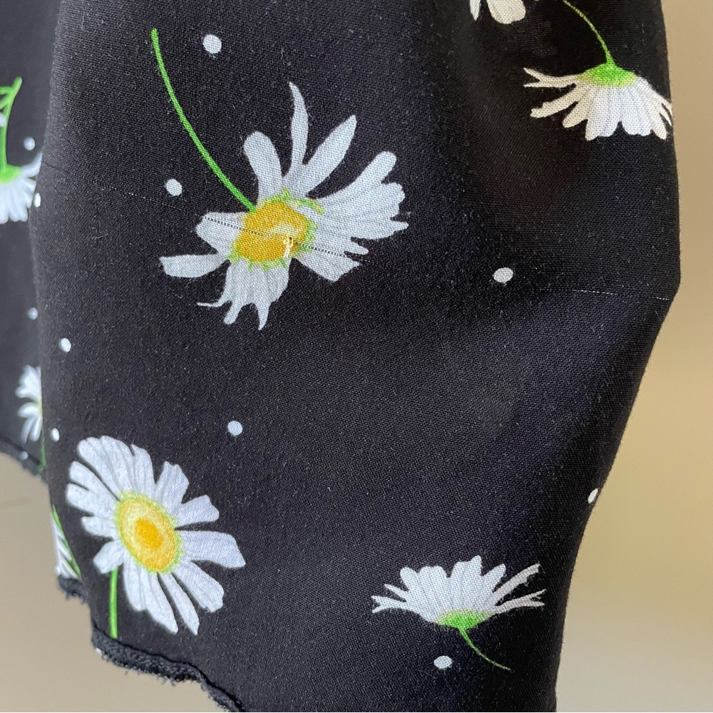 ASOS Black & White Daisy Floral Maxi Dress Size 6 - Picture 7 of 11